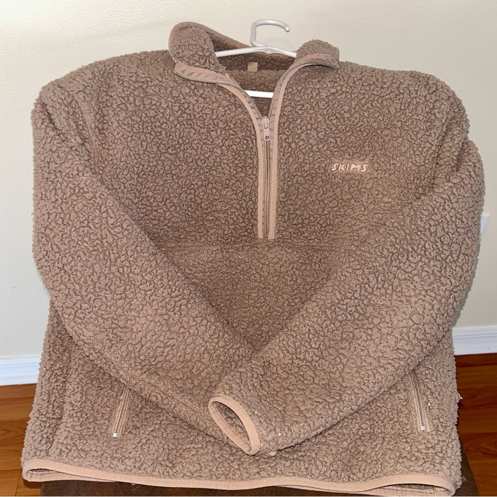 Skims Sweatshirt